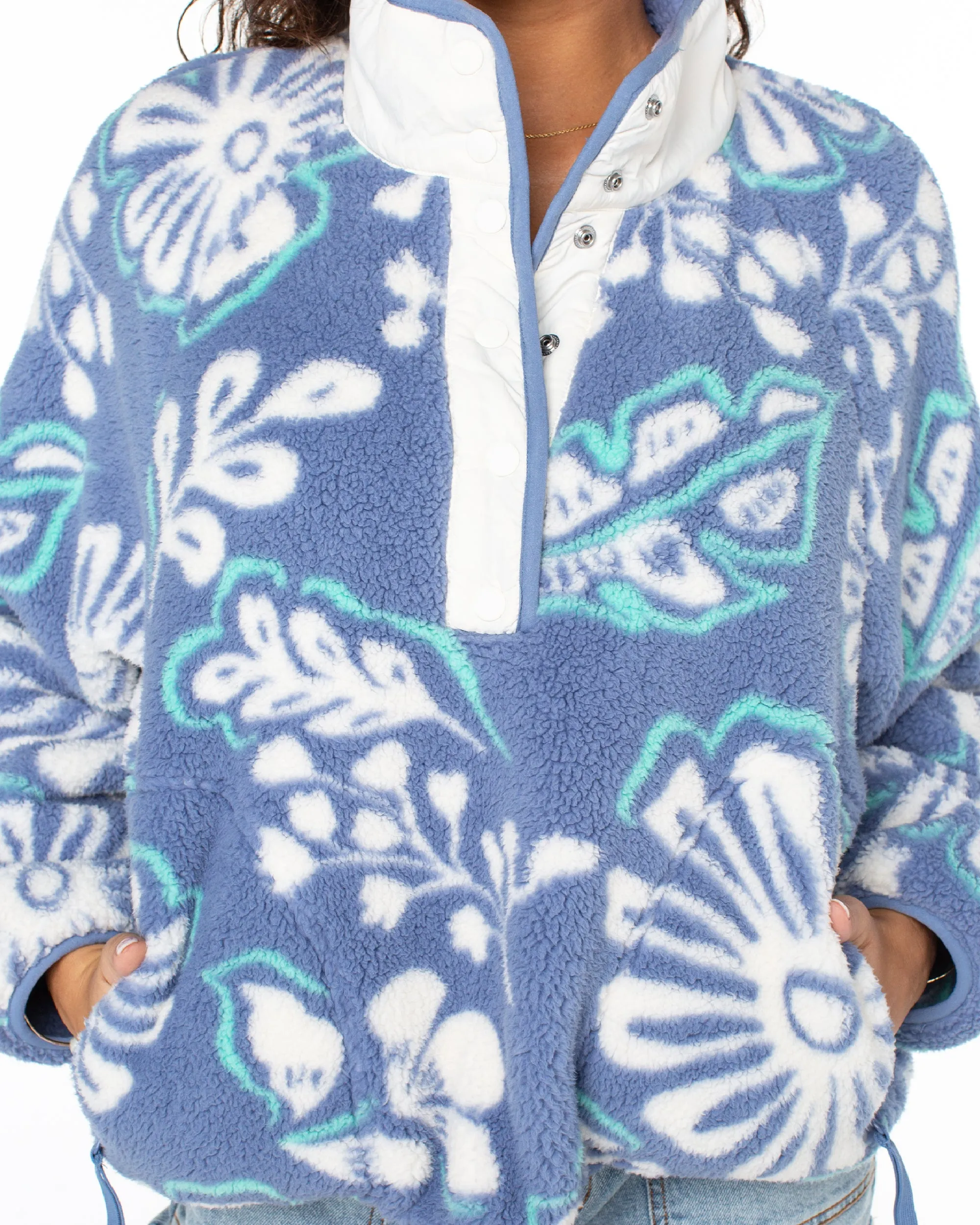 Kipsie Solid Fleece Sweater - Infinity Blue